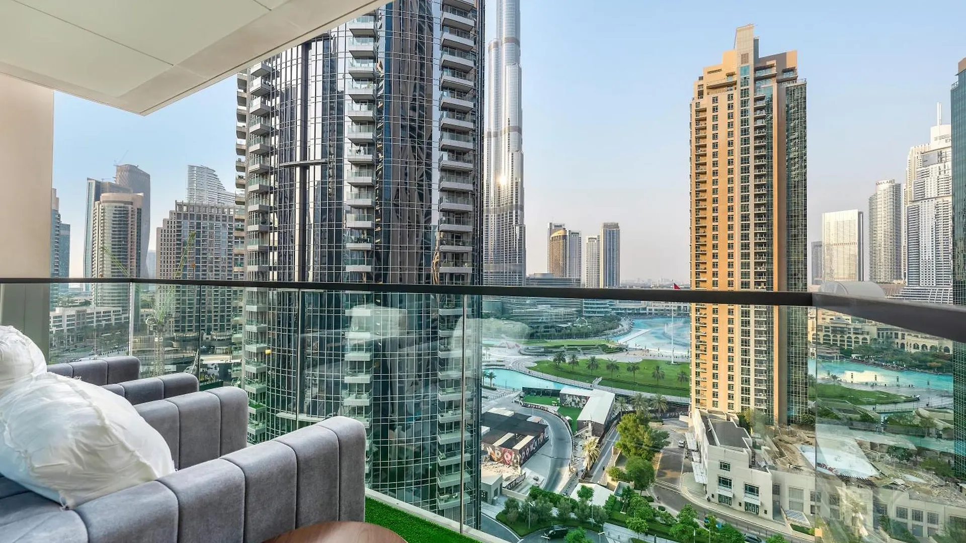 Exquisite 2 Bedroom Apartment I Burj Khalifa & Fountain Views I Free Gym, Pool, Parking, Wi-Fi And Ps5 I By Skyline Serenity Dubai 0*,  United Arab Emirates